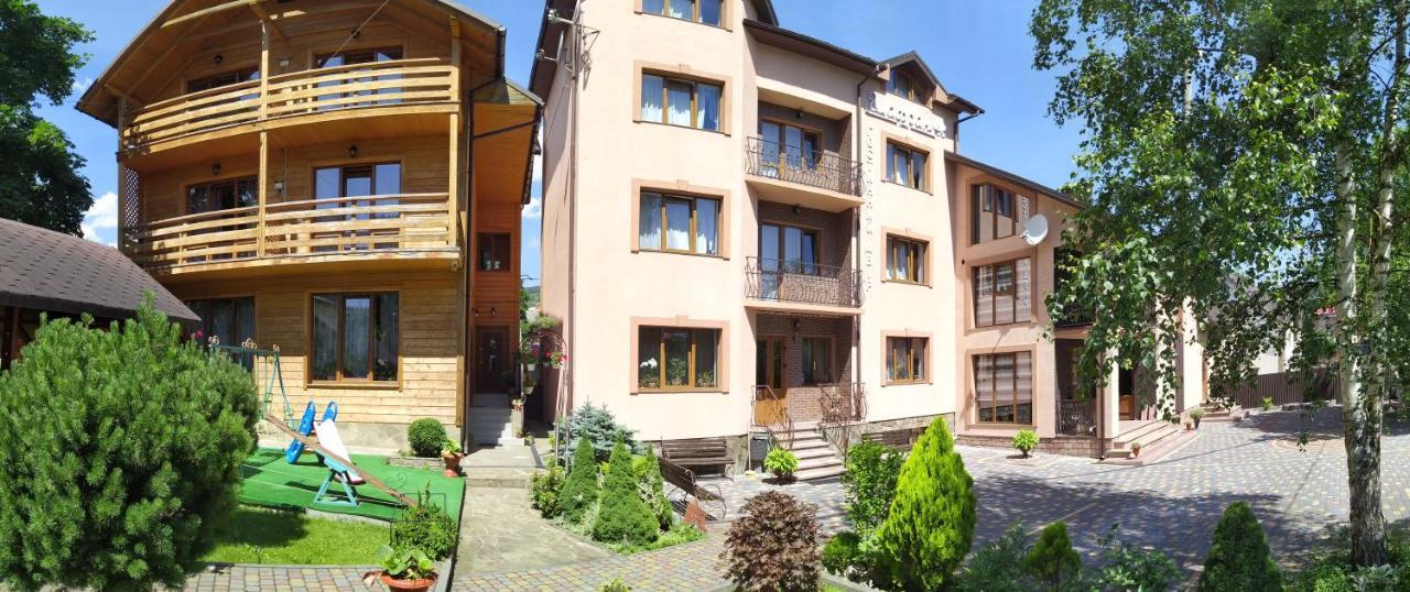 Guest House Shafran Jaremtsje Eksteriør bilde