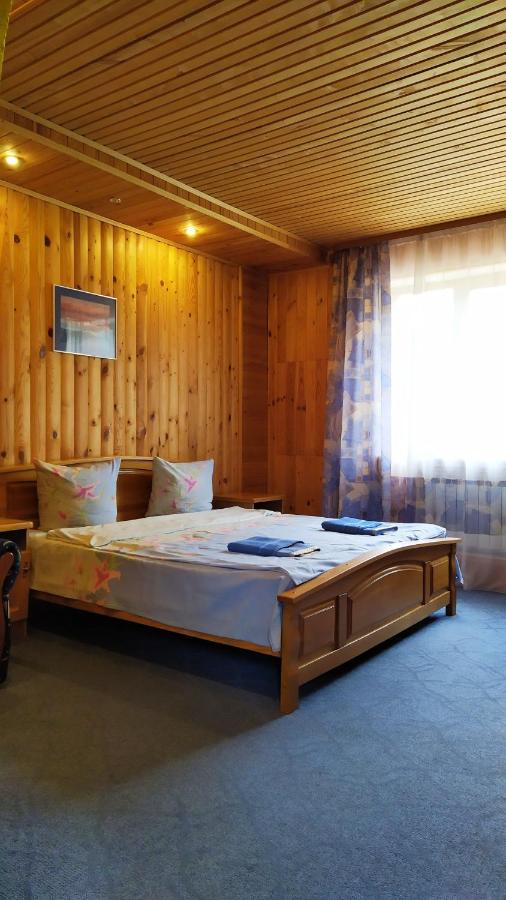 Guest House Shafran Jaremtsje Eksteriør bilde