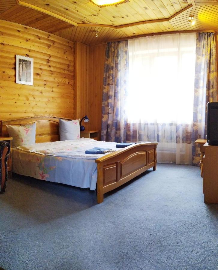 Guest House Shafran Jaremtsje Eksteriør bilde